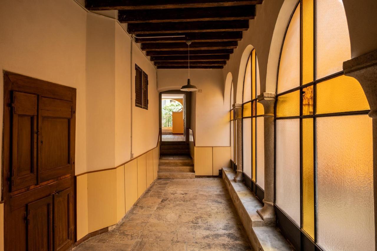 Otium Monasticum Apartment Триест Екстериор снимка